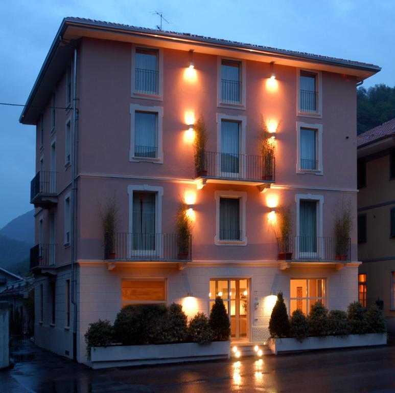 Albergo Grand Italia Quarona Eksteriør billede