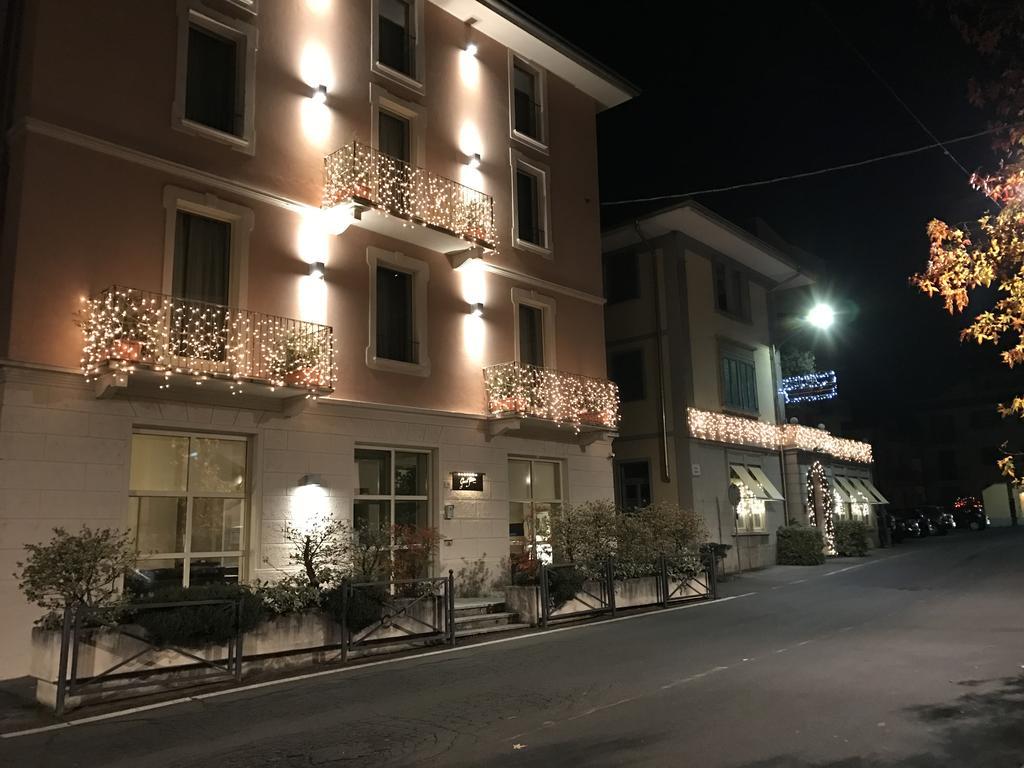 Albergo Grand Italia Quarona Eksteriør billede